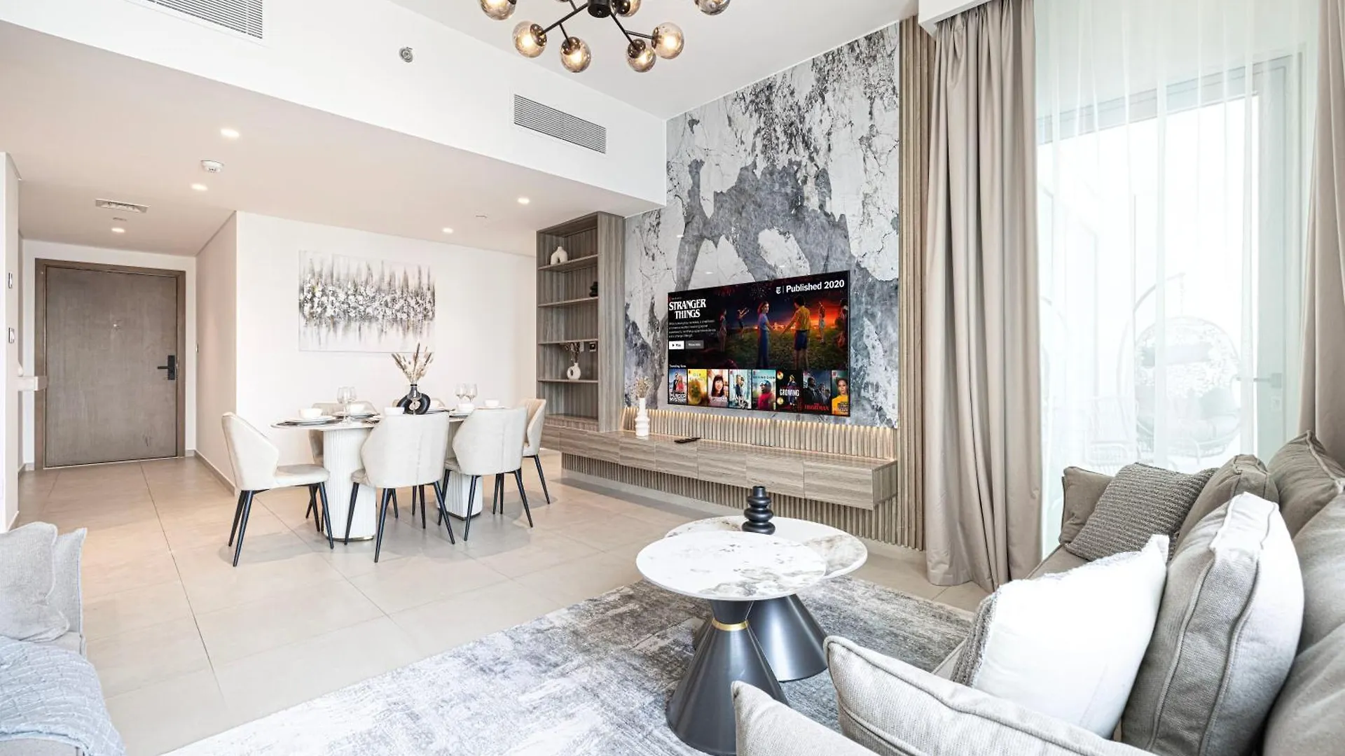 Luxurious Burj Khalifa And Fountain Views location